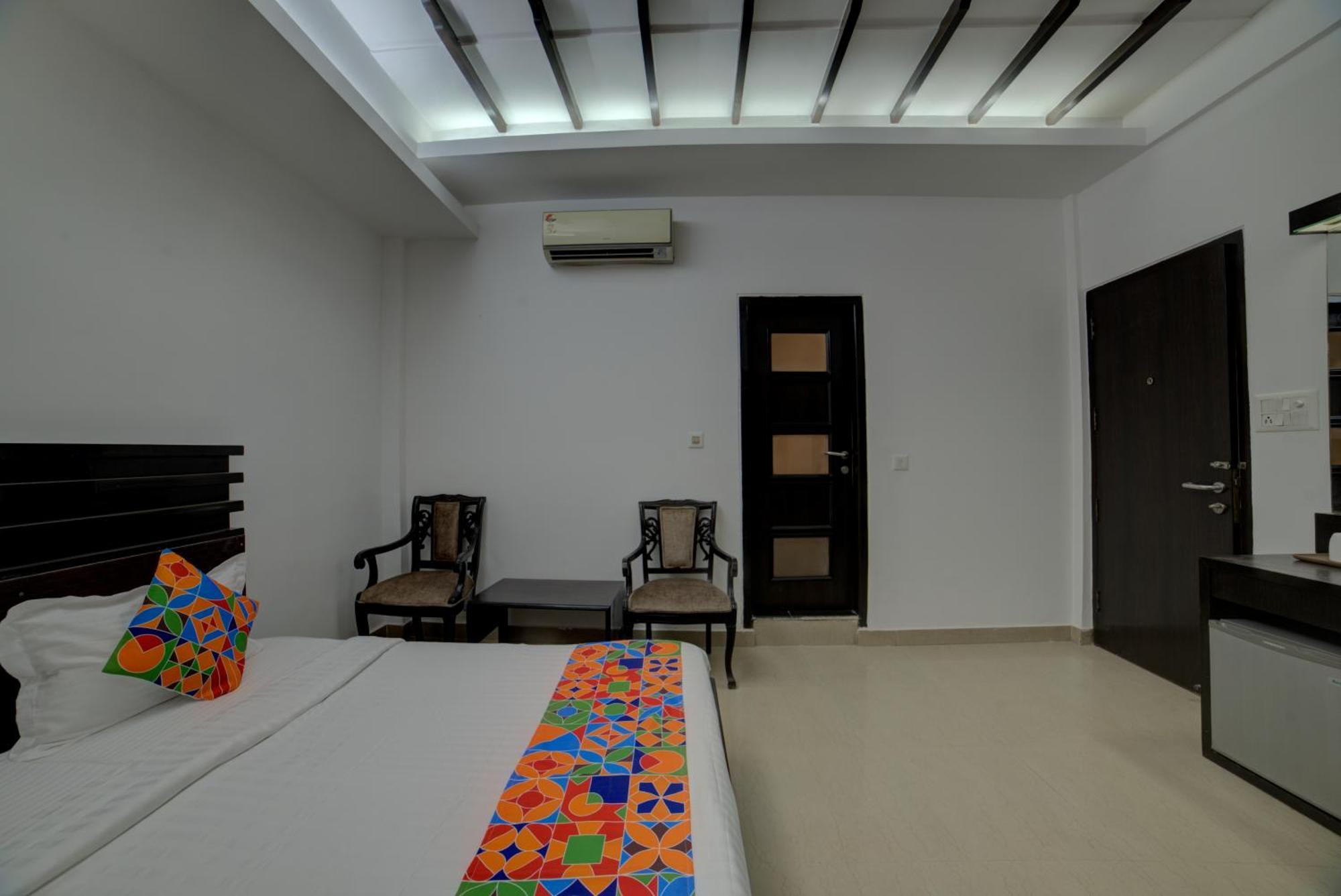 Exotica Near Aiims 3* New Delhi